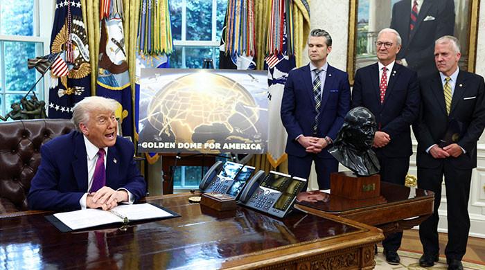 Trump unveils $175bn Golden Dome missile shield plan