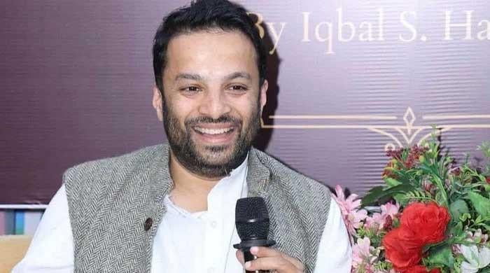 Indian top court bails academic arrested for peace posts