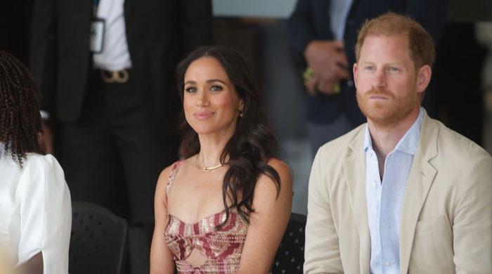 Prince Harry, Meghan Markle prioritize romance over outside chaos