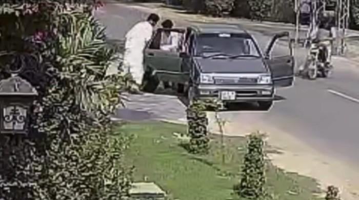 Woman abducted in broad daylight from Lahore’s DHA