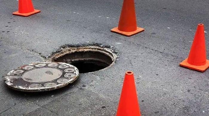 Six-year-old boy dies after falling into open manhole in Karachi