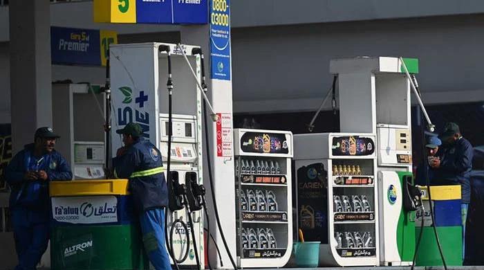 Petrol price hiked by Re1 per litre for next fortnight