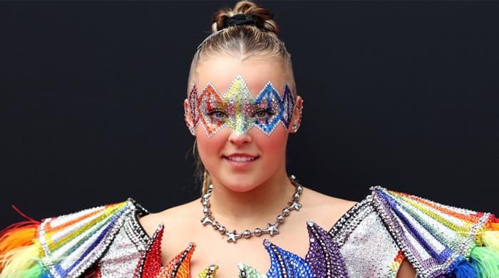JoJo Siwa makes surprising revelation about growing romance with Chris Hughes