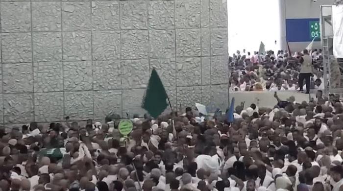 Pilgrims ‘stone the devil’ as Hajj concludes in Saudi Arabia