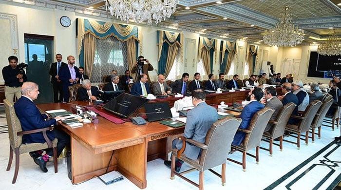 Govt proposes 6% salary hike, 7% increase in pension